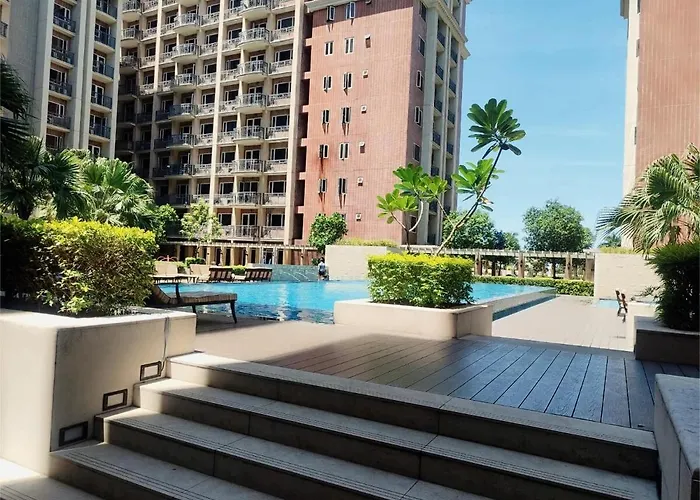 Bs651 With Balcony And Free Pool * Manila