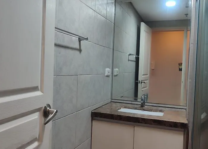 Bs651 With Balcony And Free Pool Manila