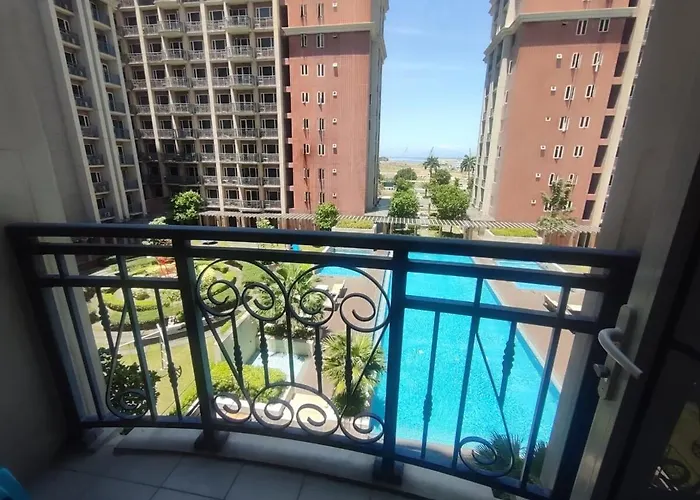 Bs651 With Balcony And Free Pool * Manila