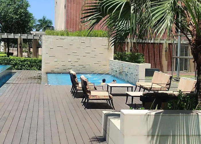 Bs651 With Balcony And Free Pool Apartment